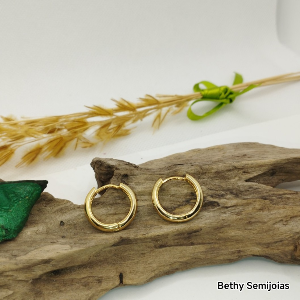 Argola folheada 1,8 cm x 0,4mm - #3