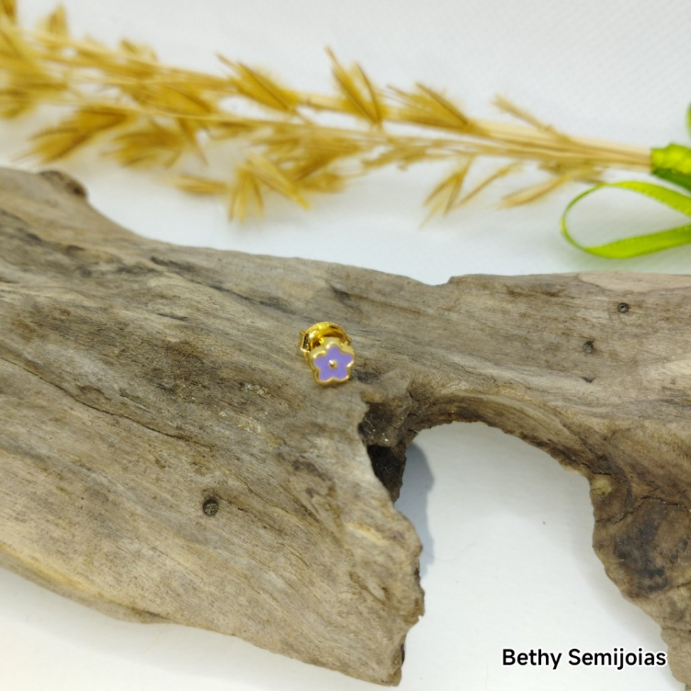 Brinco infantil florzinha de resina lilás - #2