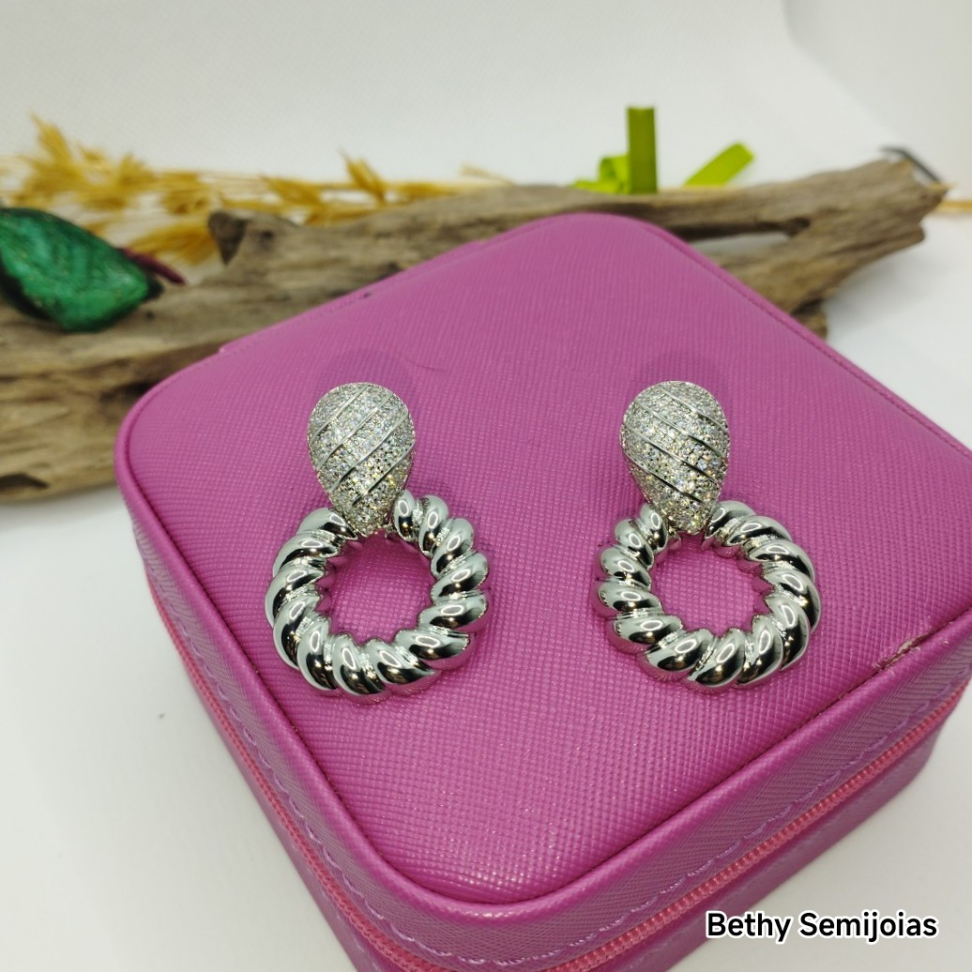 Brinco base gota cravejada e aro orgânico - #4