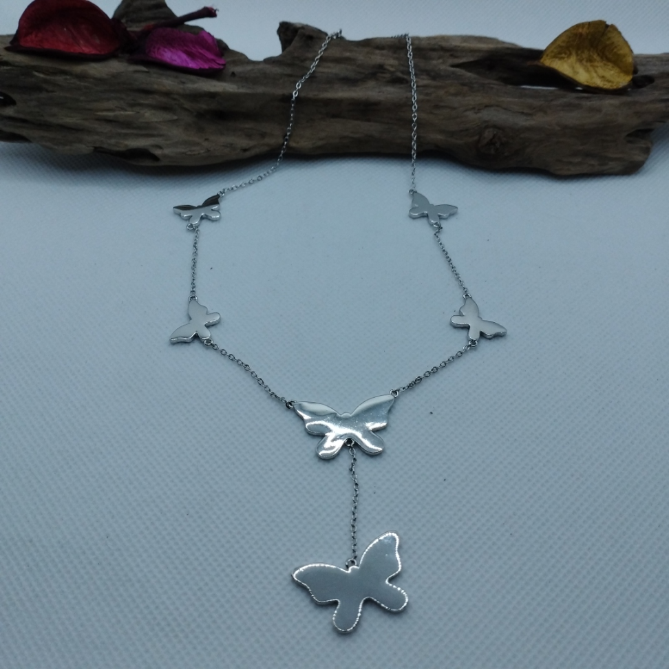 Colar seis borboletas gravata em ródio - #3