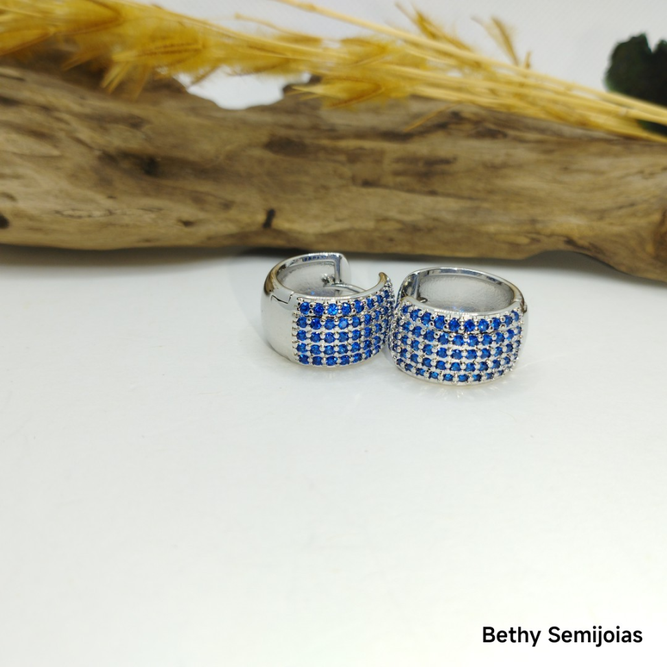 Brinco argolinha cravejada azul rhodium - #3