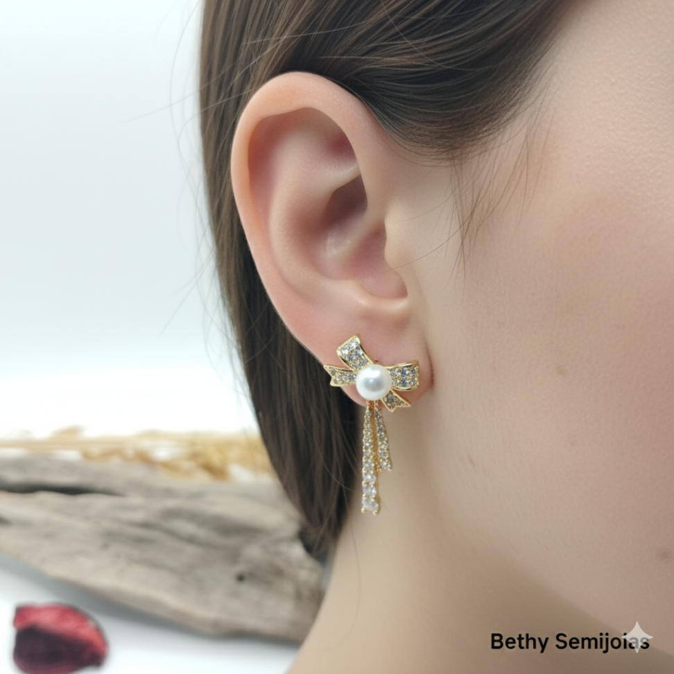 Brinco laço e pérola com hastes cravejadas - #2