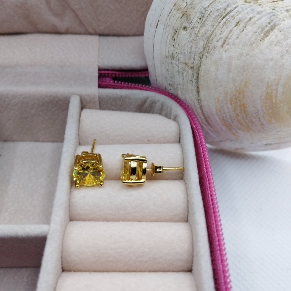 Brinco ponto de luz solitario folheado a ouro zircônia amarela 8mm - #3