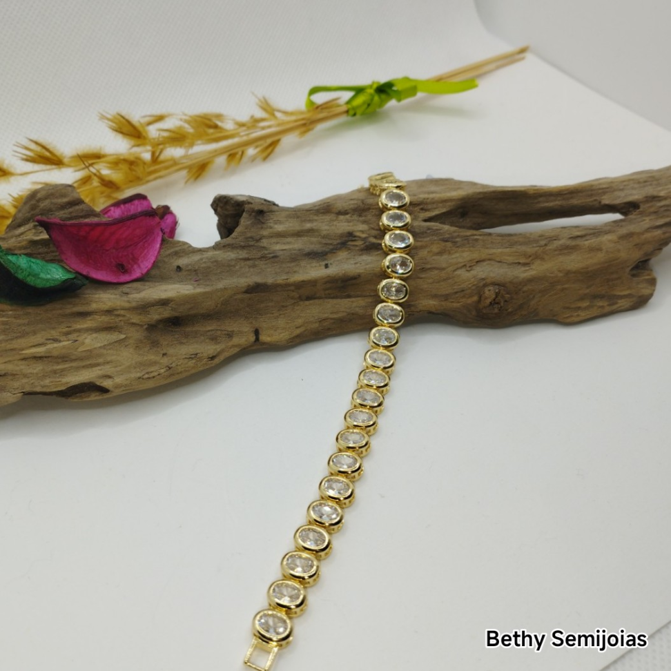 Pulseira em zircônia cravação inglesa oval - #1