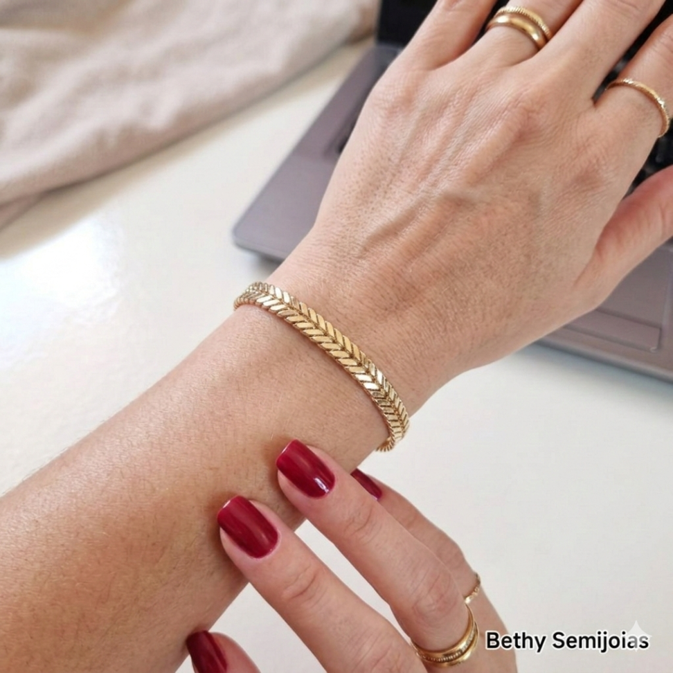Bracelete rígido delicado folheado a ouro - #3