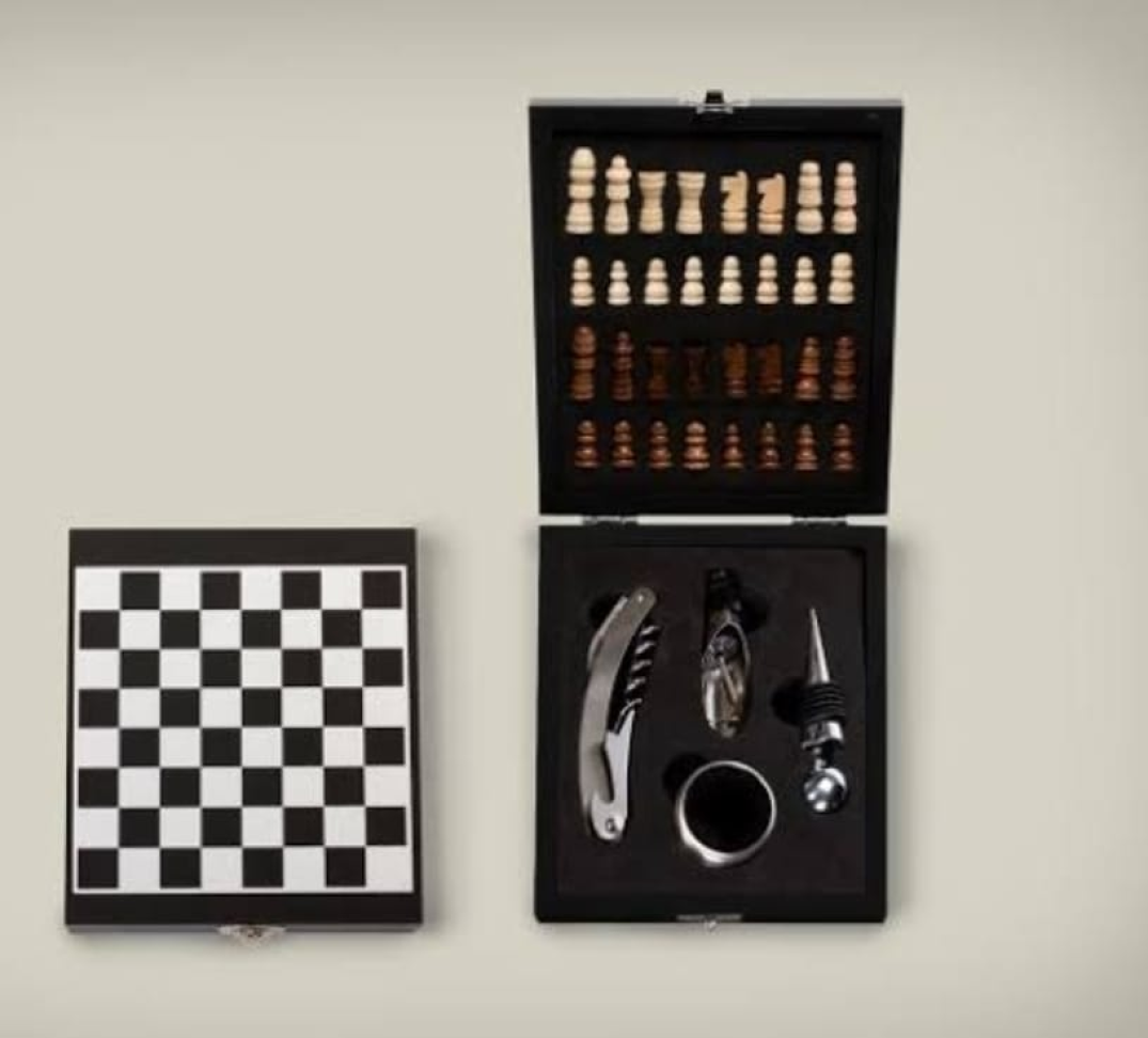 Kit Vinho com Jogo de Xadrez Personalizado - #6