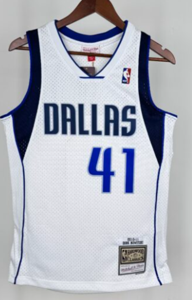 Camiseta Regata Basquete NBA Dallas Mavericks 6 Dirk Nowitzki Mitchell & Ness Branca 2010/11