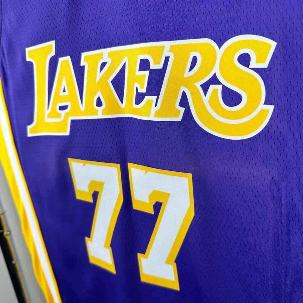 Camisa NBA Los Angeles Lakers 77 Luka Doncic - Roxa