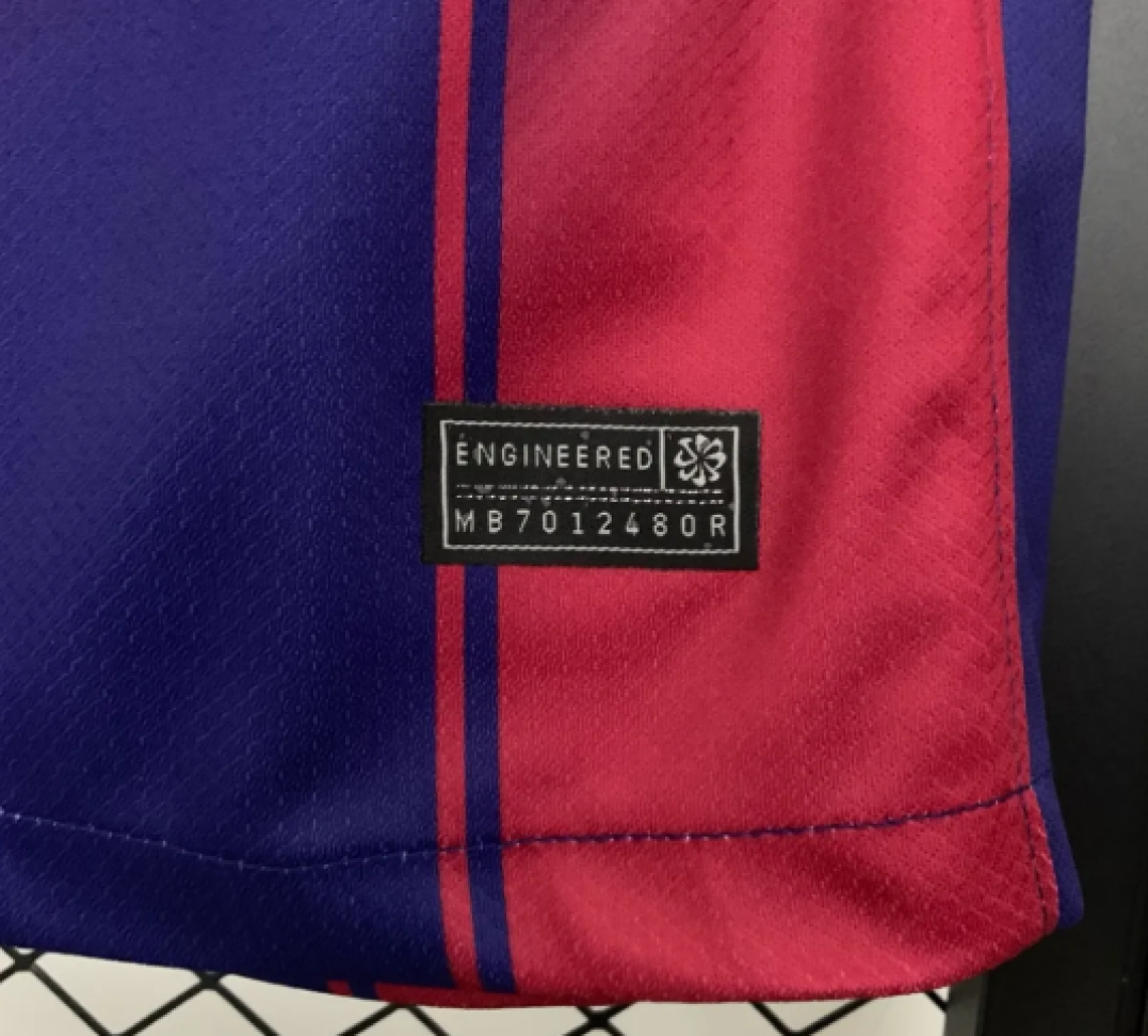 Camisa Barcelona Spotify 25/26 Torcedor - Azul e Vermelha - #4