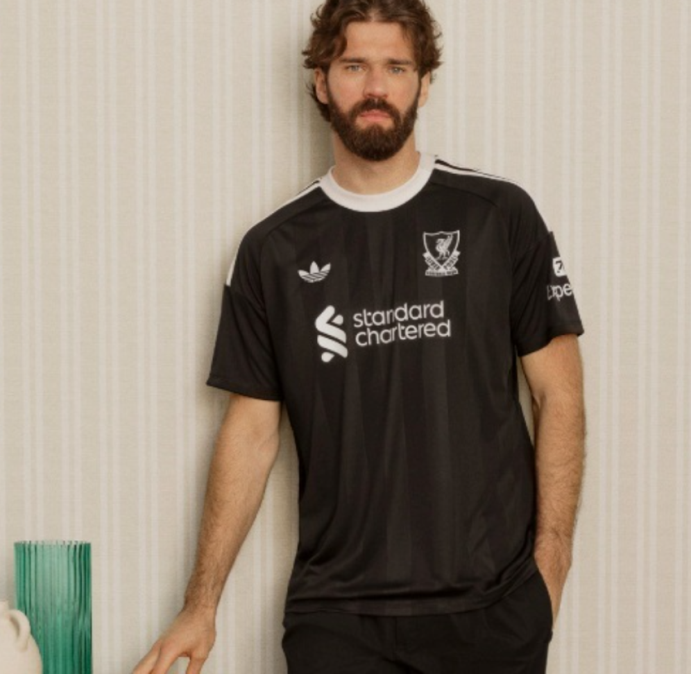 Camisa Goleiro Liverpool 25/26 - #2