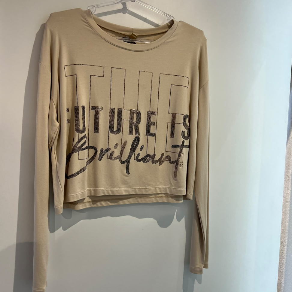 Cropped FUTURE - Tam G