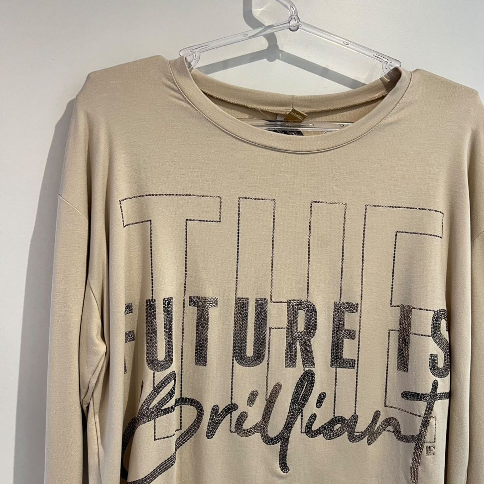 Cropped FUTURE - Tam G - #3