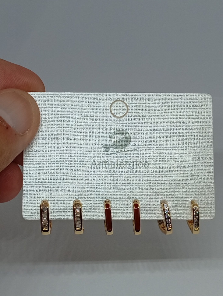 Brinco Trio Quadrado com detalhes banhado a ouro - #1