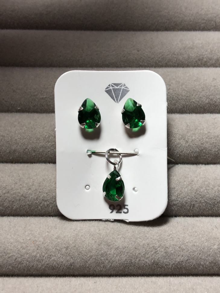 CONJUNTO GOTA VERDE ESMERALDA