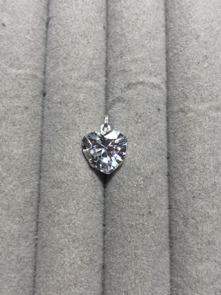 PINGENTE ZIRCÔNIA CORAÇÃO 10MM