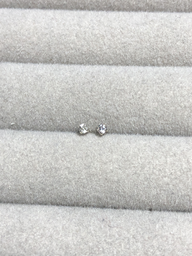 Brinco Zircônia 2mm - #3