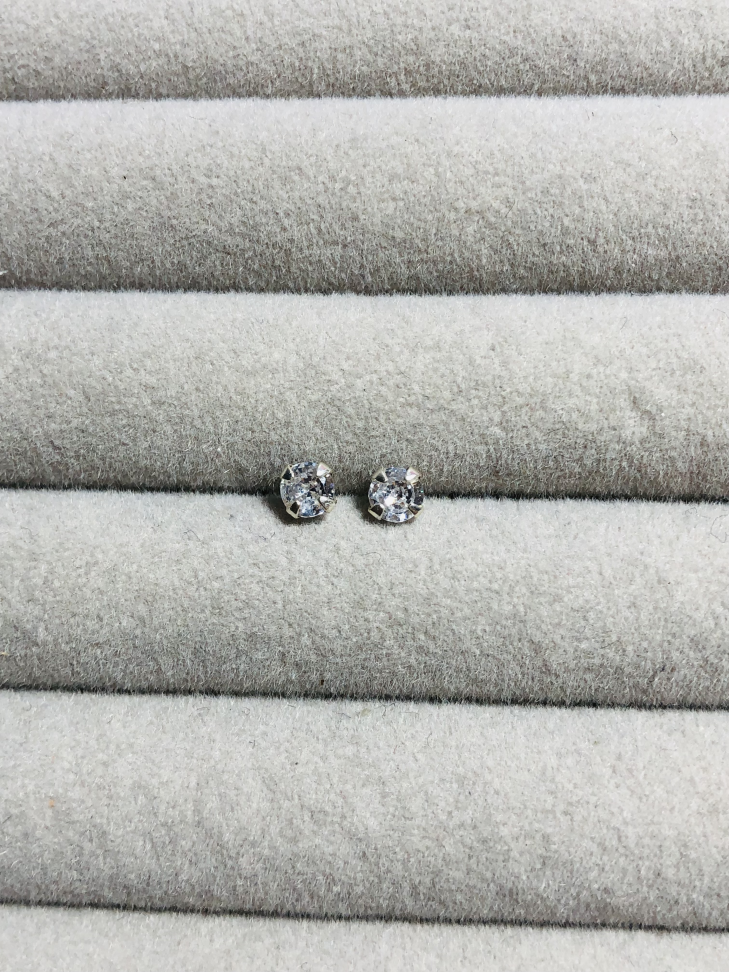 Brinco Zircônia 3mm