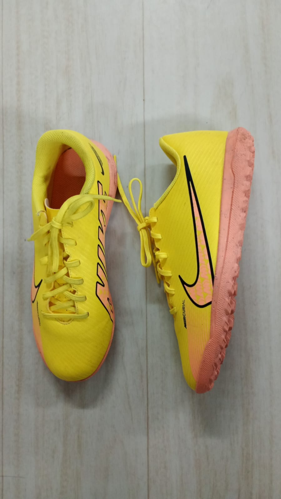 Chuteira Nike Tam 35 - #3