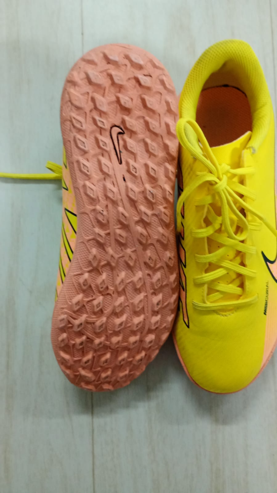 Chuteira Nike Tam 35 - #2