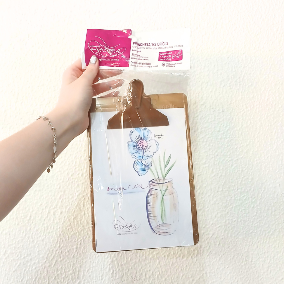 Prancheta Milimetrada 1/2 Ofício Acrílico Dourada Protêa Dello - #2