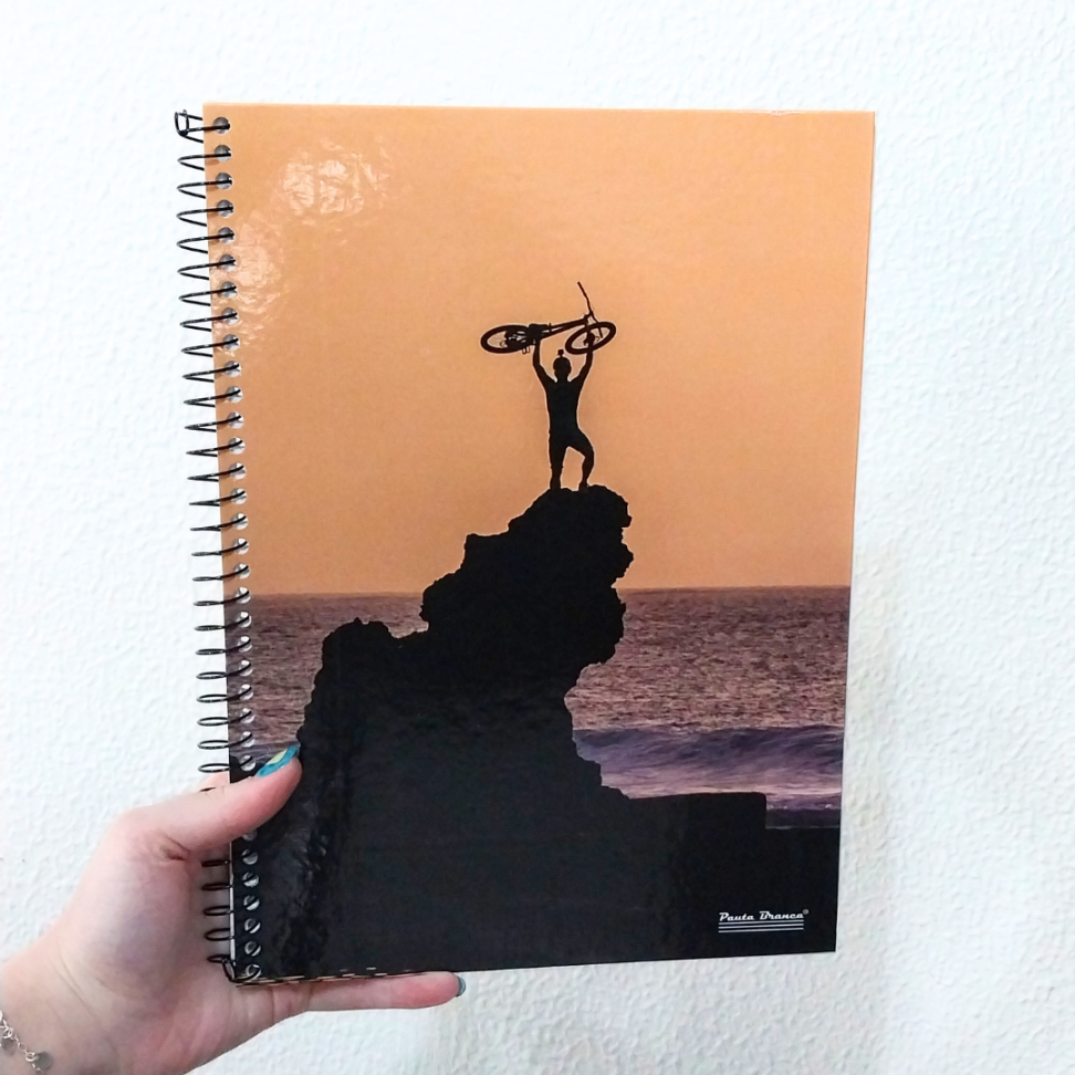 Caderno com Espiral Universitário Up 1 Matéria Pauta Branca - #6