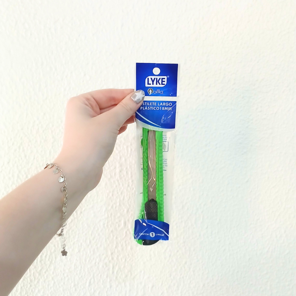 Estilete Largo Plástico Lyke - #9