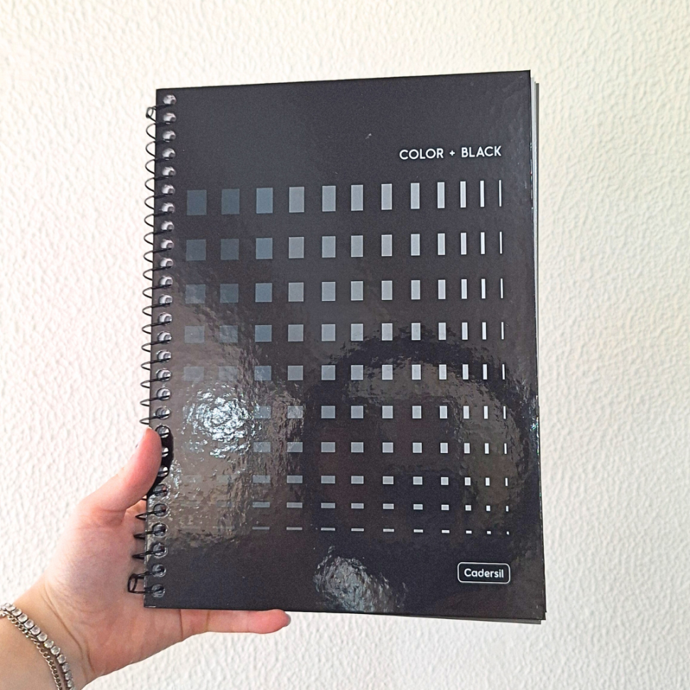 Caderno com Espiral Universitário Color + Black 1 Matéria Cadersil - #9