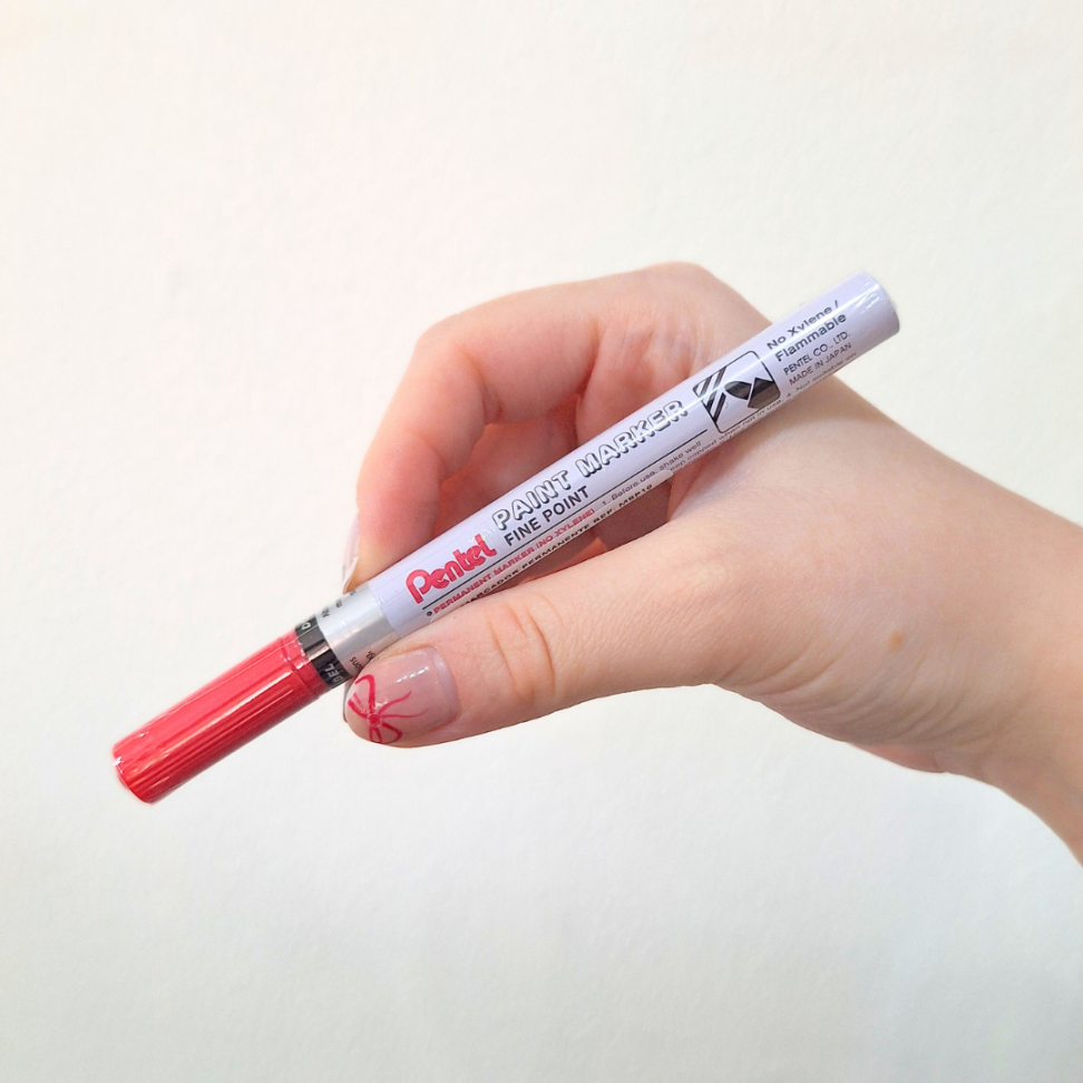 Marcador Paint Marker Fine Point MMP20 2.9 Pentel - #9