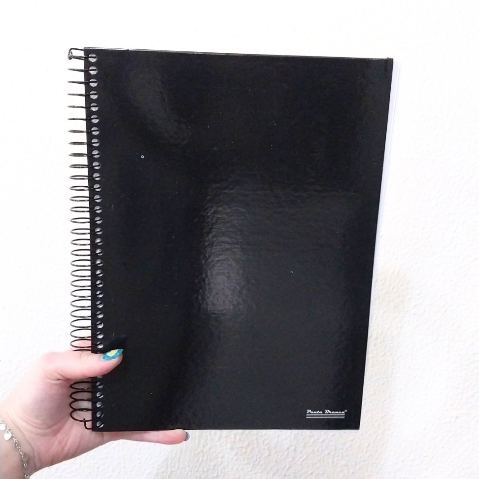 Caderno com Espiral Universitário Office 10 Matérias Pauta Branca