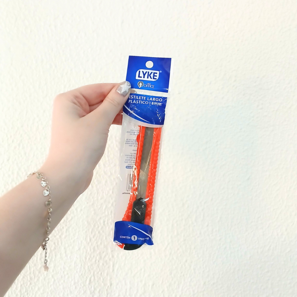 Estilete Largo Plástico Lyke - #7