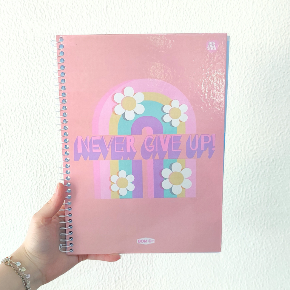 Caderno com Espiral Universitário Bom D+ Feminino 1 Matéria Animativa - #11