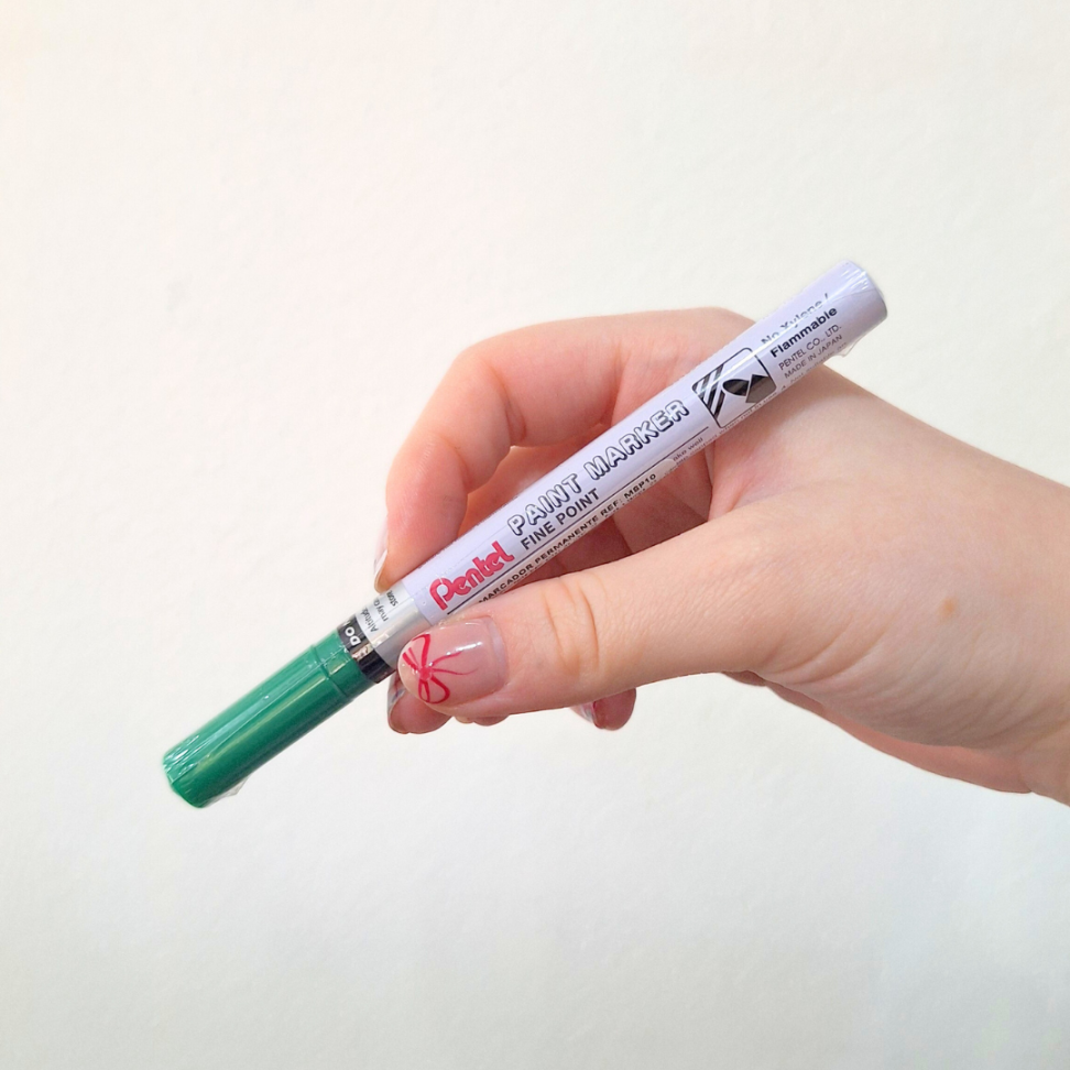 Marcador Paint Marker Fine Point MMP20 2.9 Pentel - #11