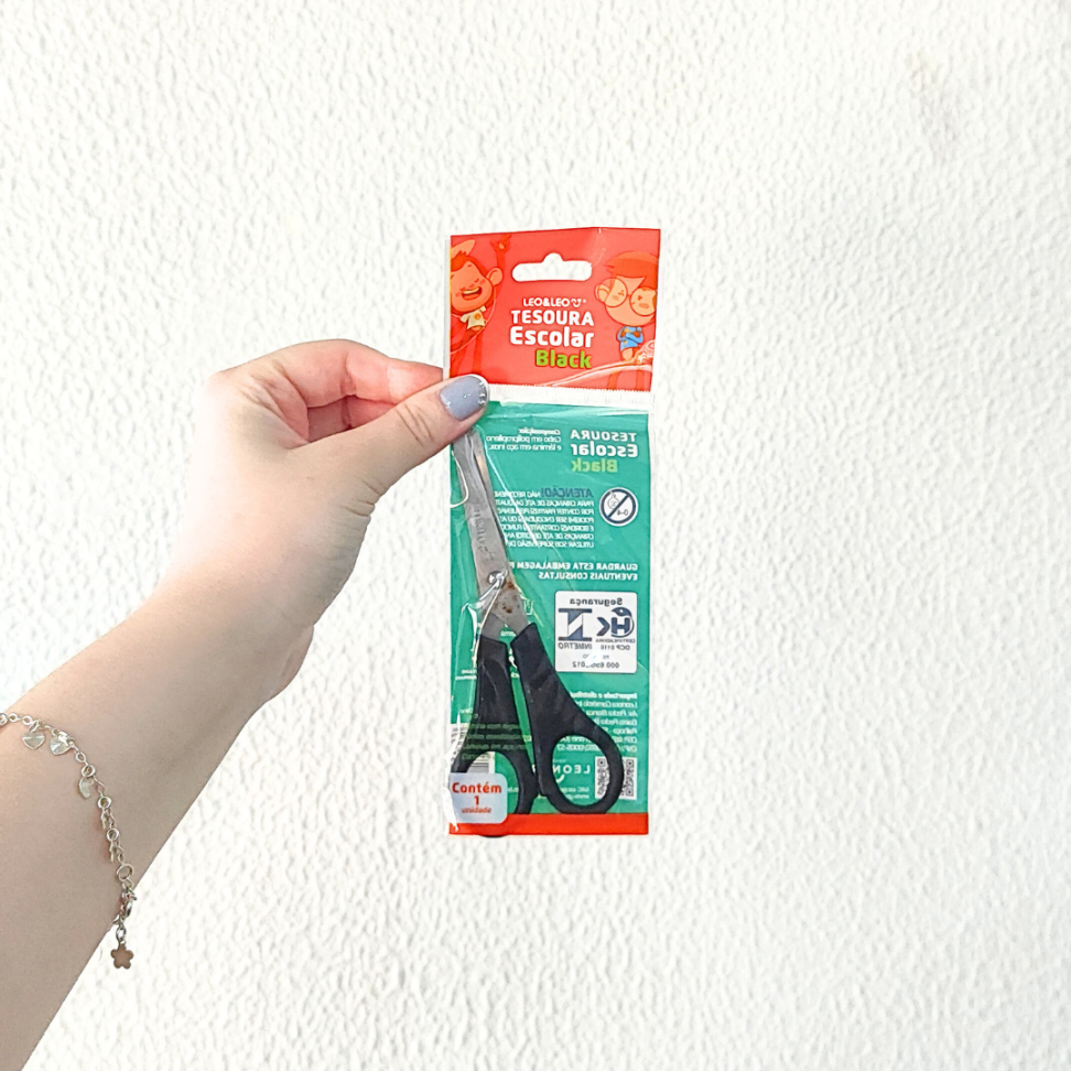 Tesoura Escolar Black Leo e Leo - #1