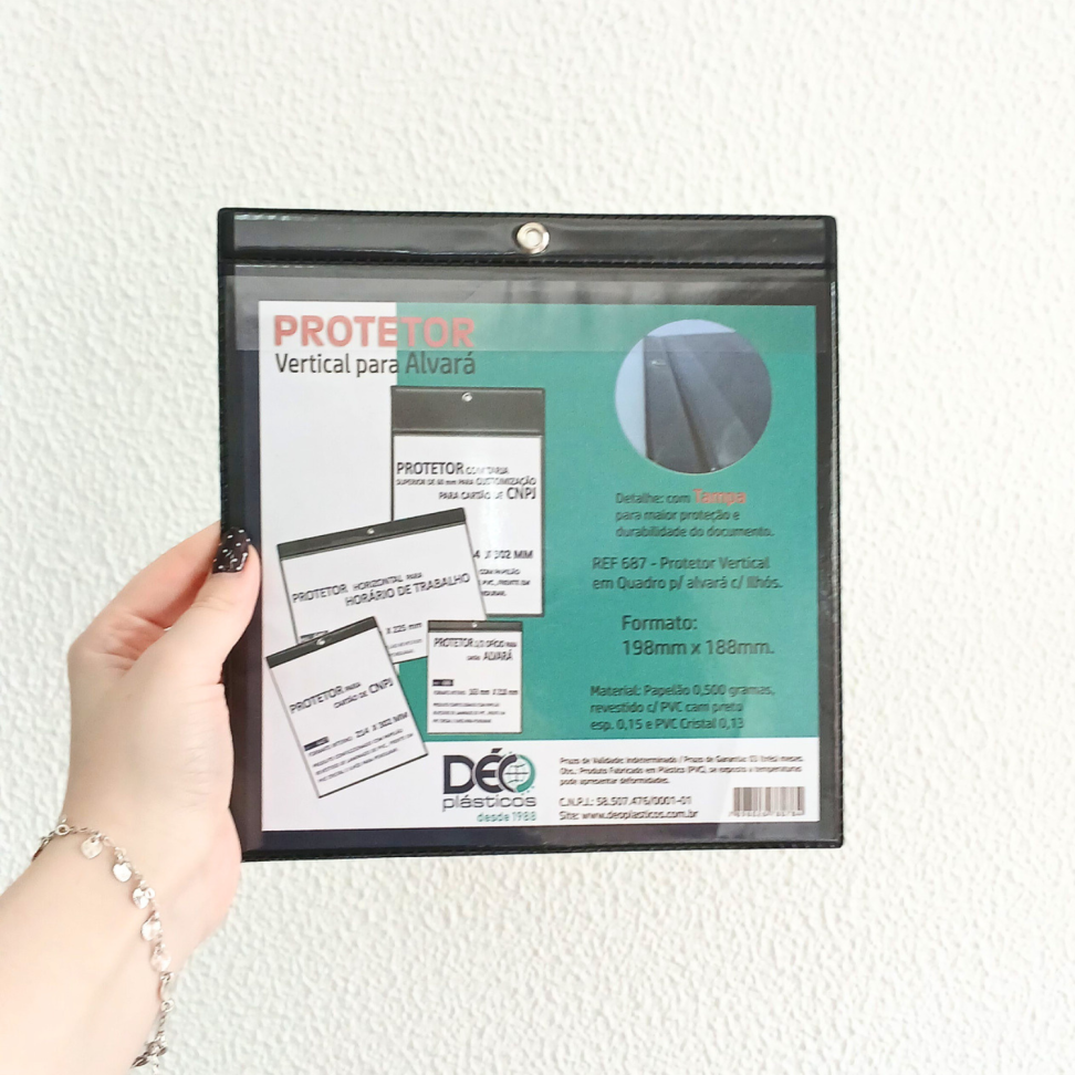 Protetor de Alvará Vertical Quadrado PVC Déo Plásticos - #2
