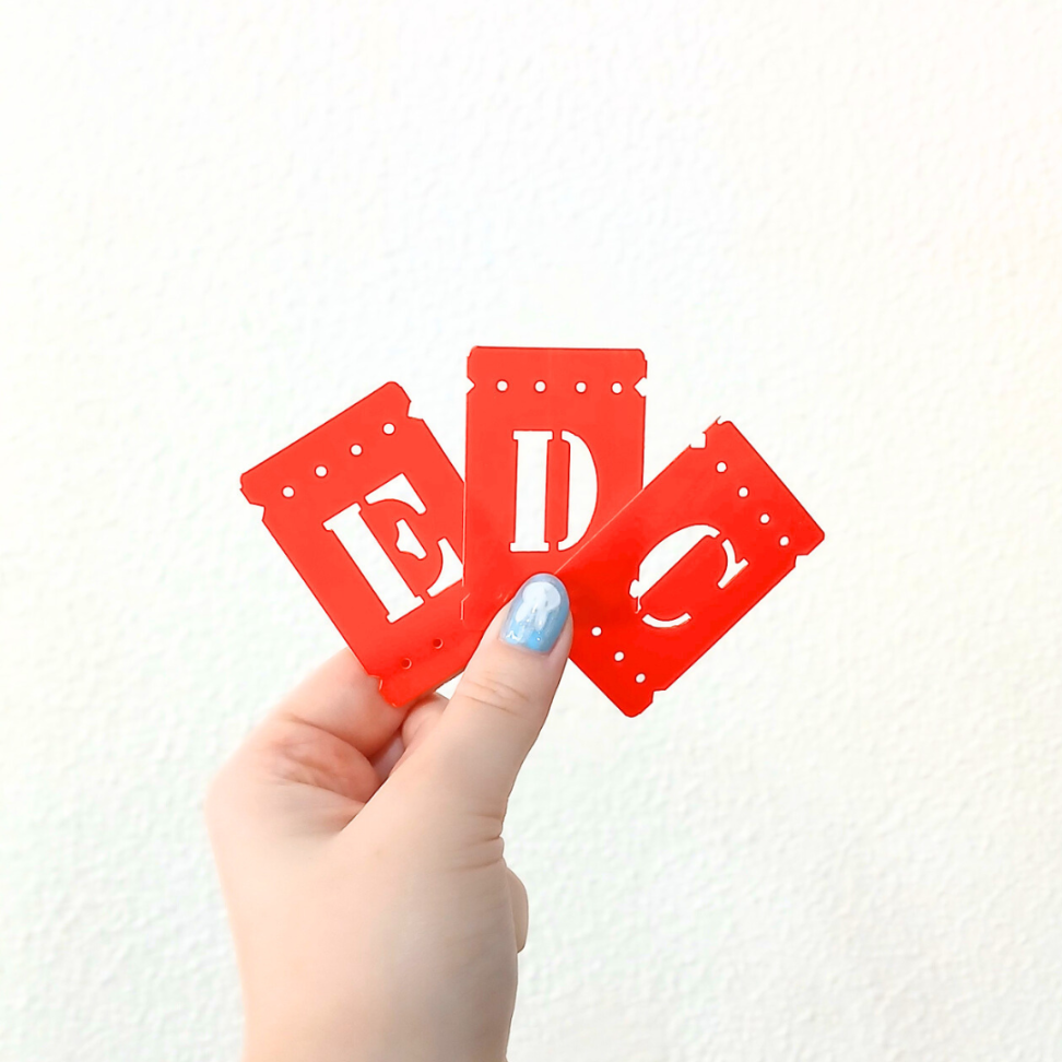 Stencil de Letras para Cartazes e Artesanato 55mm 37 Unidades Compactor - #4