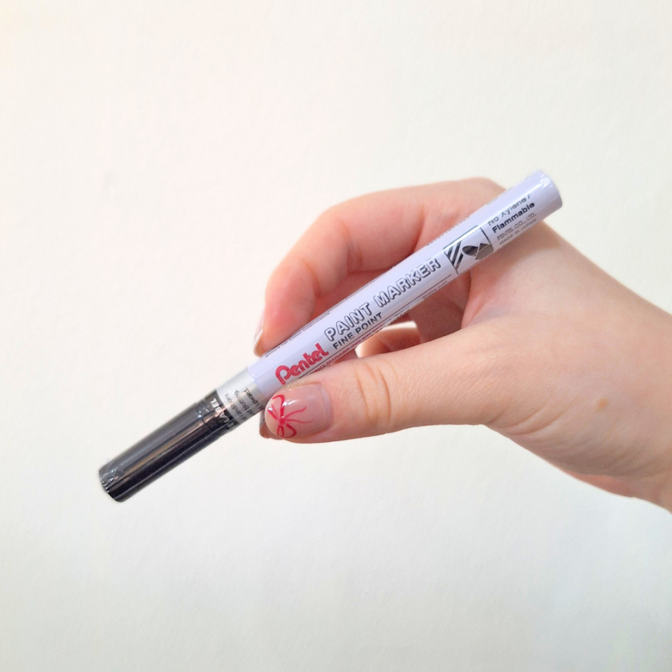 Marcador Paint Marker Fine Point MMP20 2.9 Pentel - #8