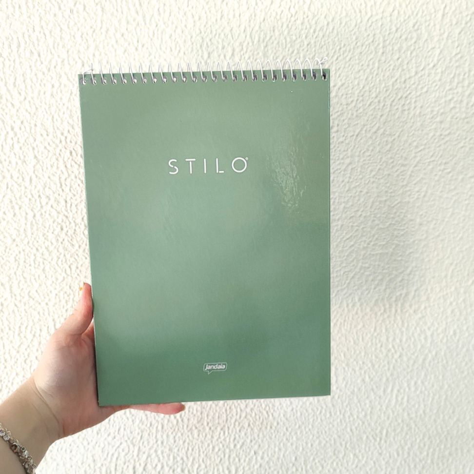 Caderno com Espiral Vertical Stilo Jandaia - #9