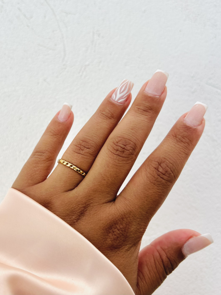 Anel Corrente Fina De Elos Banhado a Ouro 18K - #9