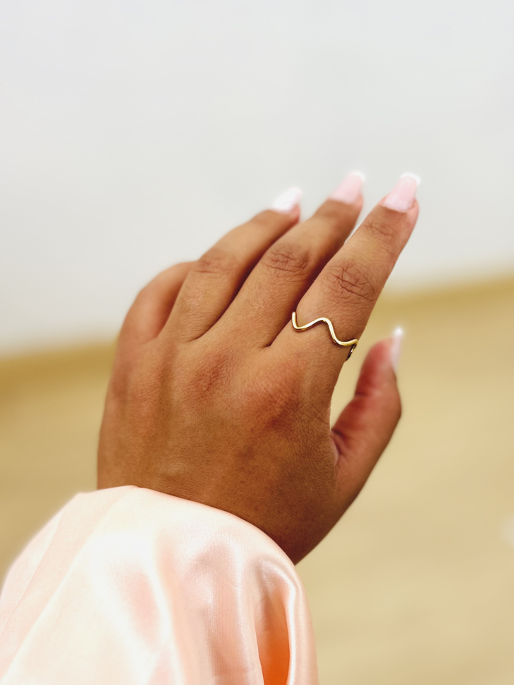 Anel Wave(ondulado) Banhado a Ouro 18k - #9