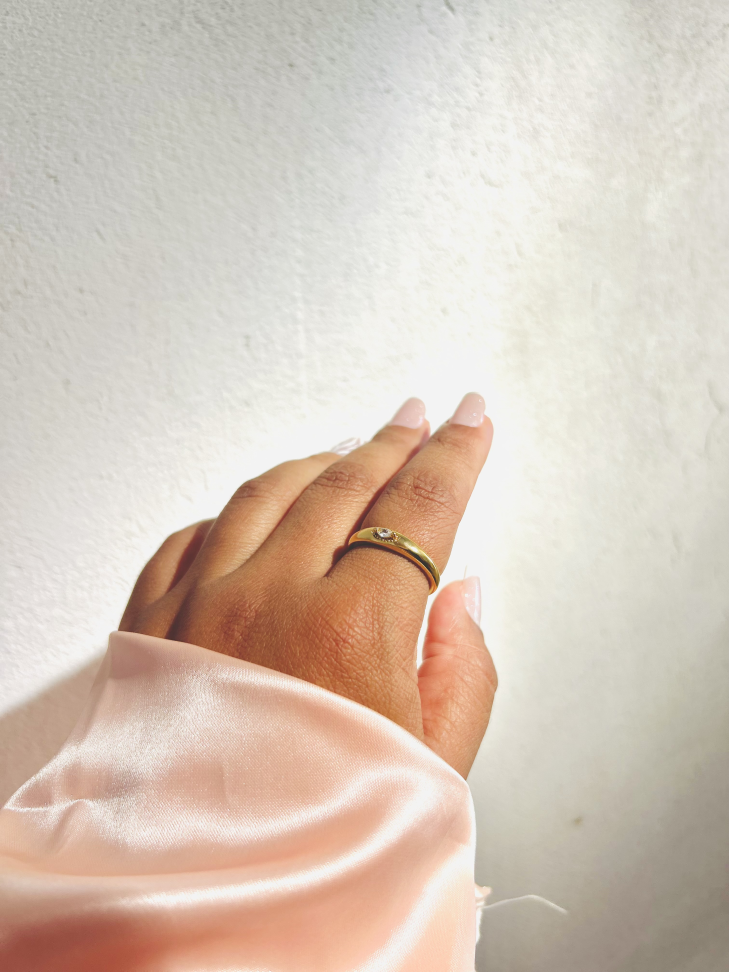 Anel Cúpula com Ponto de Luz Banhado Ouro 18k (Clássico) - #4