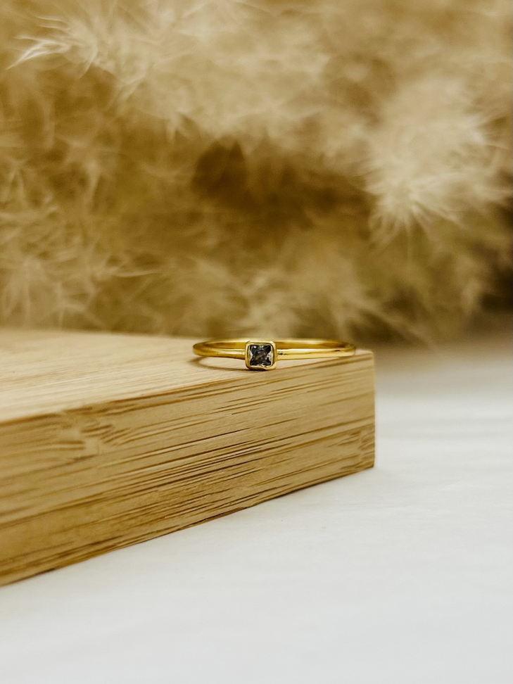 Anel Solitário Ponto de Luz Quadrado Banhado Ouro 18k - #2