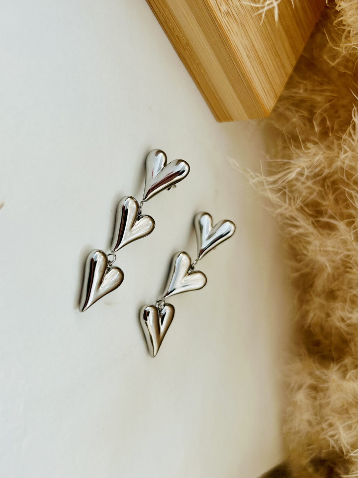 Brinco Statement Cascata de Corações 3D - Aço Inoxidável - Antialérgico - #2
