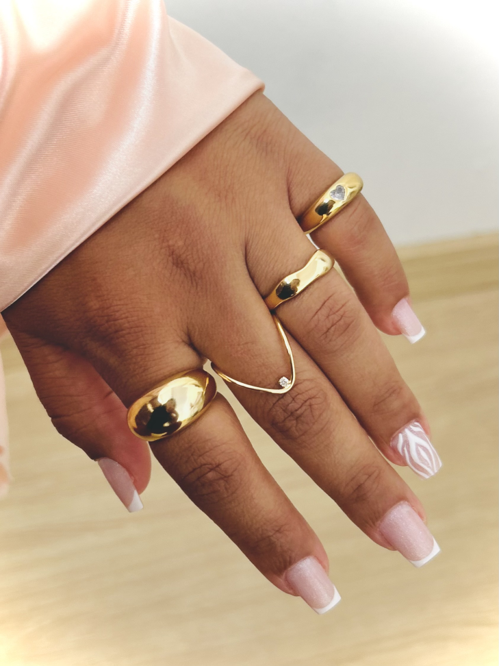 Anel Meia-Aliança Coração Cravejado Banhado Ouro 18k (Discreto) - #3