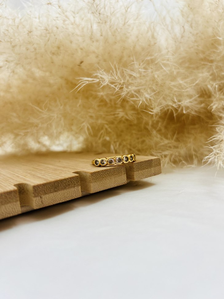 Anel Meia Aliança Ponto de Luz Zircônias Dourado | Aparador Banho Ouro 18k - #9