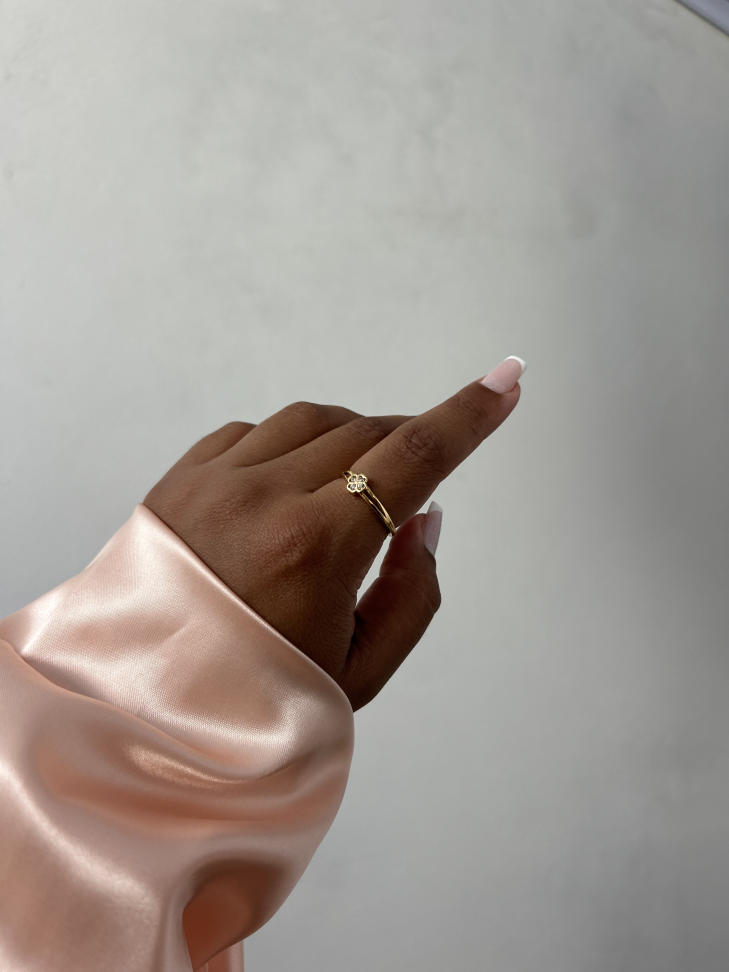 Anel Trevo Cravejado Banhado a Ouro 18K - #12