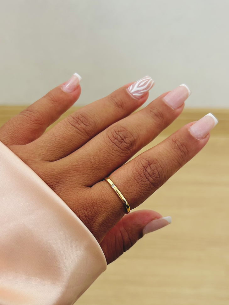 Anel Square Arredondado Solitário Cravejado Banhado a Ouro 18K - #5