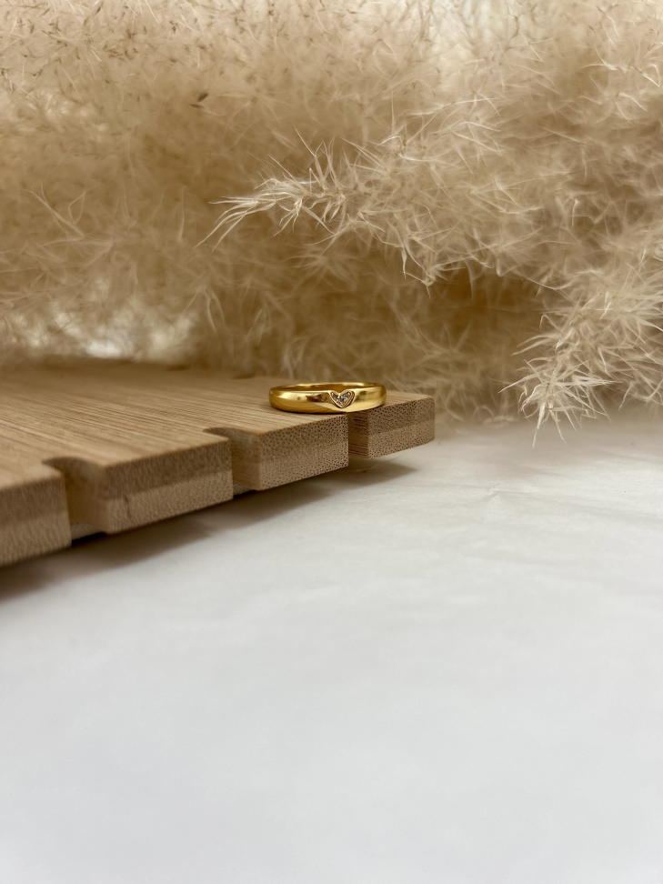 Anel Meia-Aliança Coração Cravejado Banhado Ouro 18k (Discreto) - #7