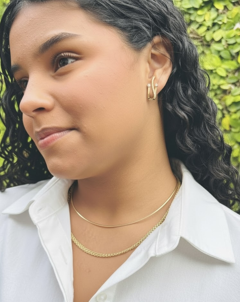 Brinco Ear Hook Cravejado - Semijoia Banhada a Ouro 18K Hipoalergênica - #2