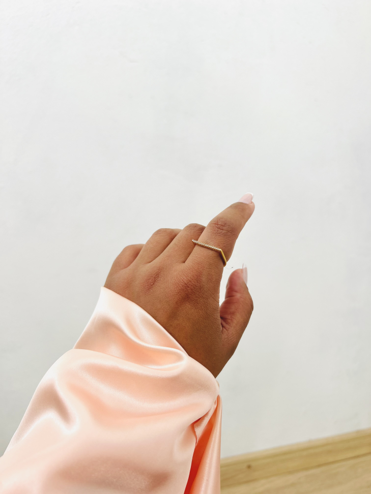 Anel Thin Line (linha fina) Zircônia Ouro 18k - #4