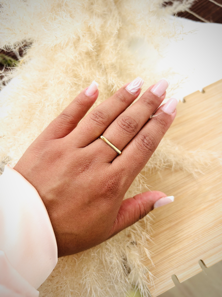 Anel Slim Quadrado Minimalista Banhado Ouro 18k - #5